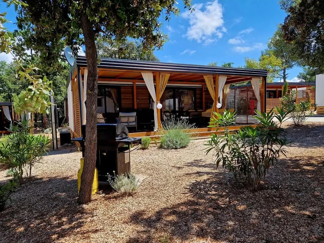 Mobile Home Limona Biograd Na Moru Campsite
